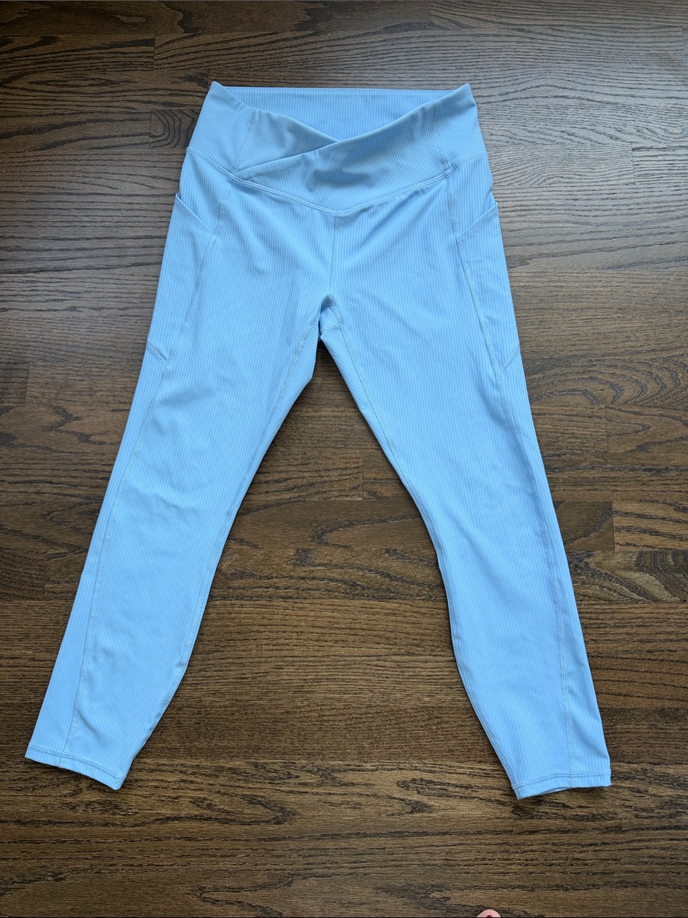 Light Blue Cross-Waist Active Leggings